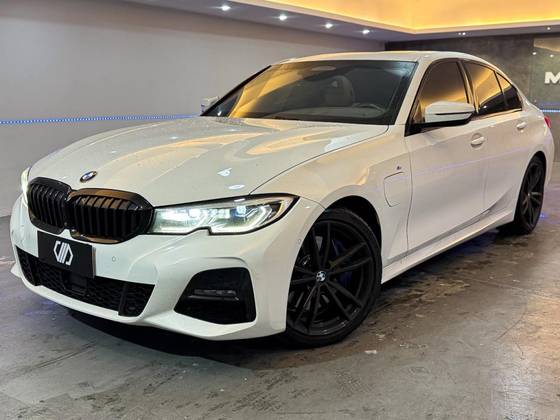 BMW 330e 2.0 16V TURBO HÍBRIDO M SPORT AUTOMÁTICO